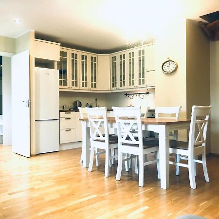 Cozy City Penthouse Apartment, Free Parking Tallinn Kültér fotó